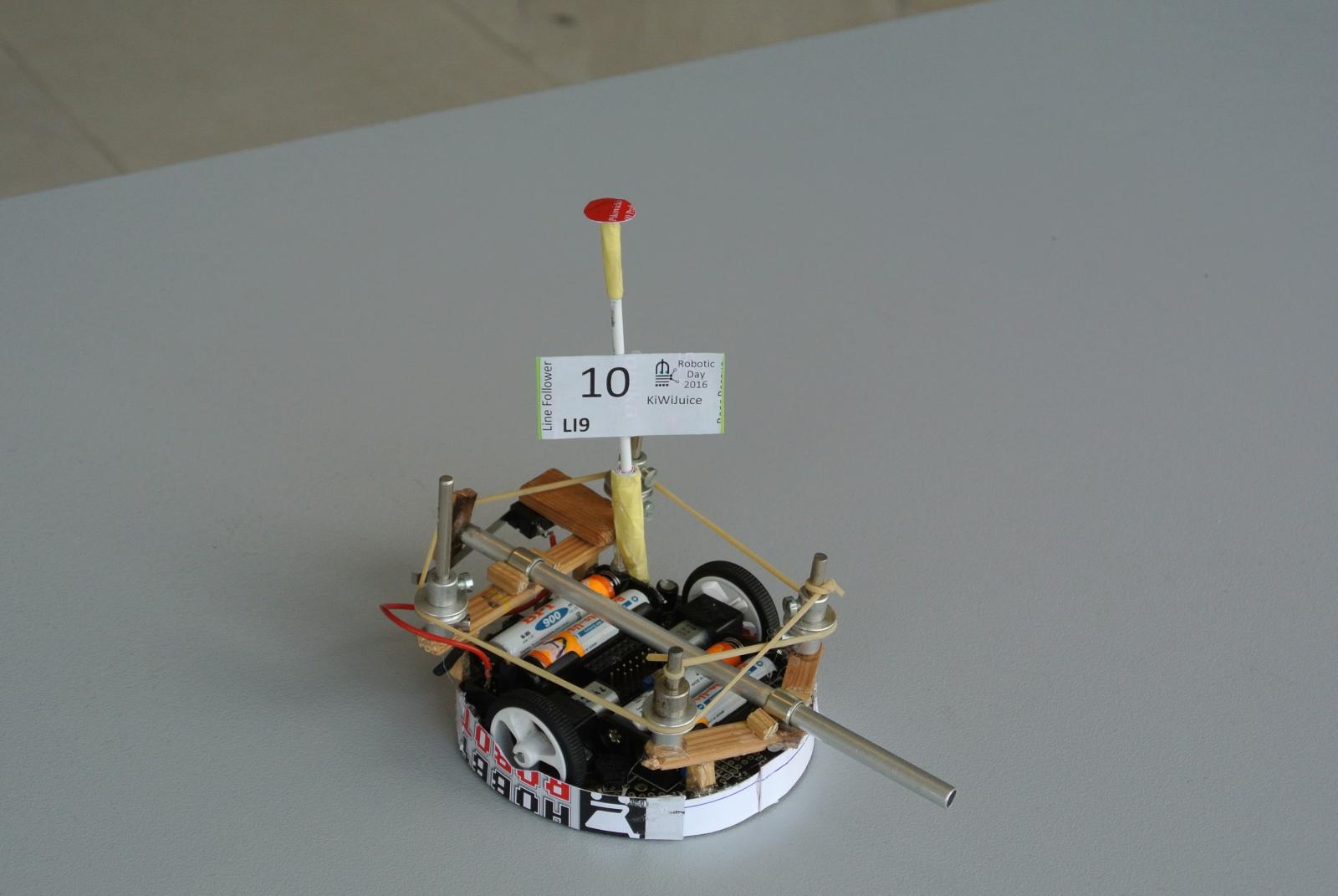 roboticky-den-2016/roboticky-den-2016--li9--po-soutezi.jpg